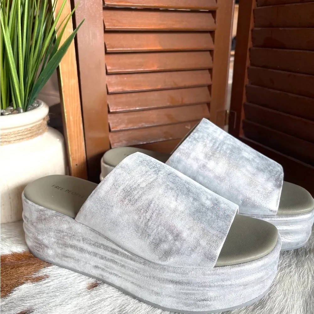 Free People Silver Metallic Platform‎ Slide Sandals